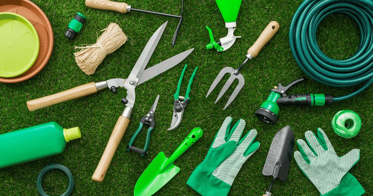 40 Gardening Tools List With Pictures and Their Uses - RASNetwork Gardening